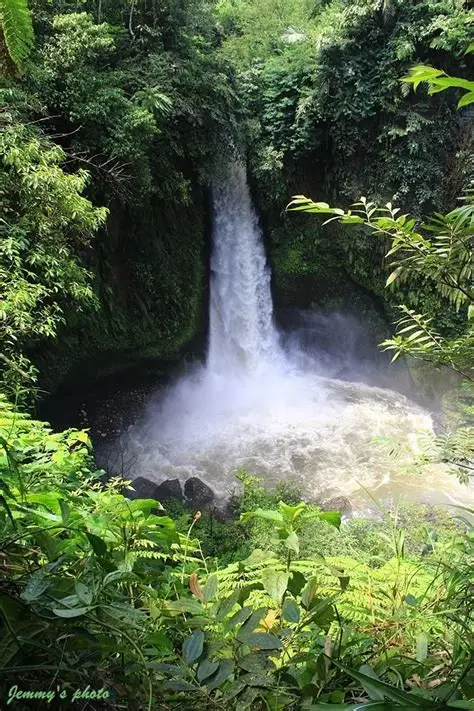 Air Terjun Tonsea